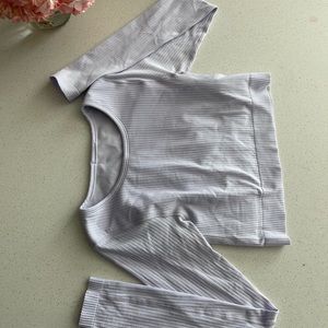 Ebb to the street long sleeve lululemon top lilac purple color size 6